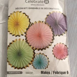 Brand new Michaels decor kit